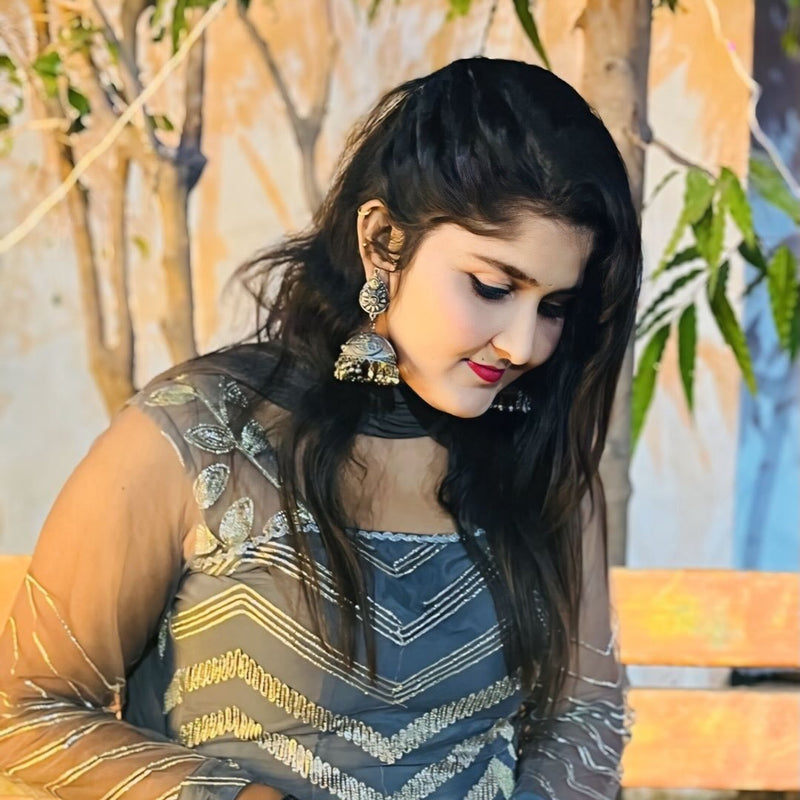 Neha Tomar